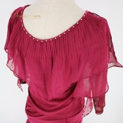 社交ダンス 衣装 スタンダード 上下セット ツーピース レッスンウェア パーティ衣装 レディース レッド系 Roger ラインストーン 派手 上品 ワインレッド 伸縮性 スカート ボリューム 優雅 動き 深み ラバティン シンプル お洒落 デザイン フェミニン 組み合わせ 快適 サイズM サイズL 宴会 イベント 発表会 お出かけ