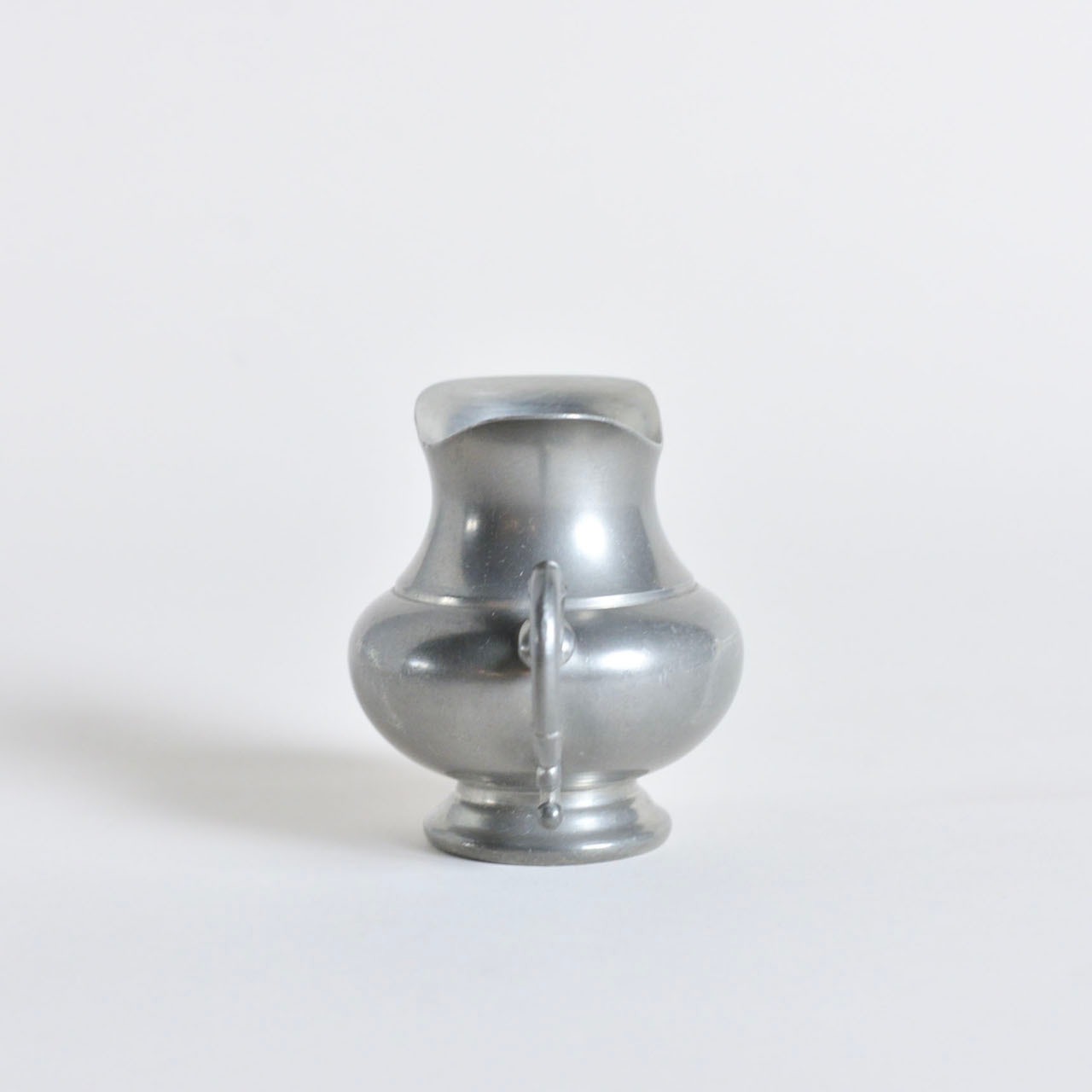 Pewter Milk Pot / ピューター ミルク ポット〈 ピッチャー / 花瓶 / フラワーベース / アンティーク / ヴィンテージ〉 SB2105-0012