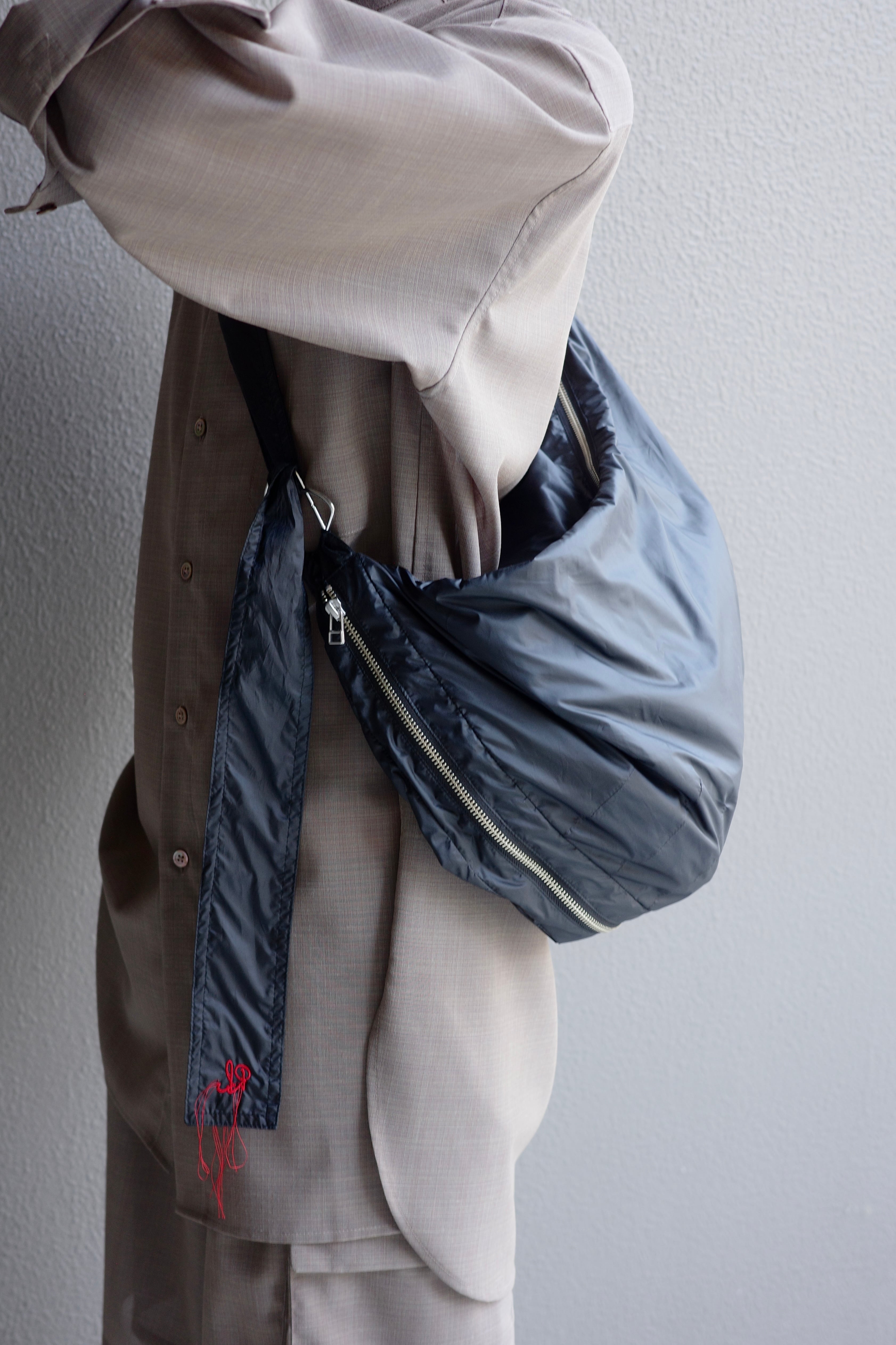 RL【COMPACT HALF MOON BAG LIMONTA -Black-】 | Pay ID