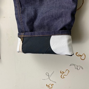 VIVIENNE WESTWOOD MAN asymmetric denim pants 