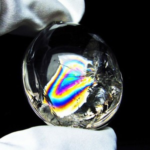水晶 ペンダント 虹入り 一点物 112-8308