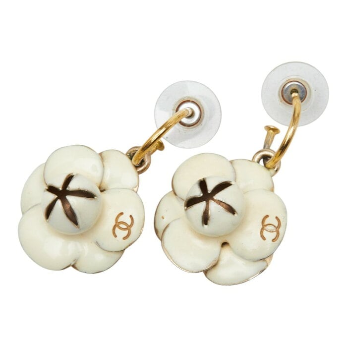 CHANEL カメリア ココマーク ピアス シャネル ココマーク カメリア スウィングピアス 02P刻印 ホワイト