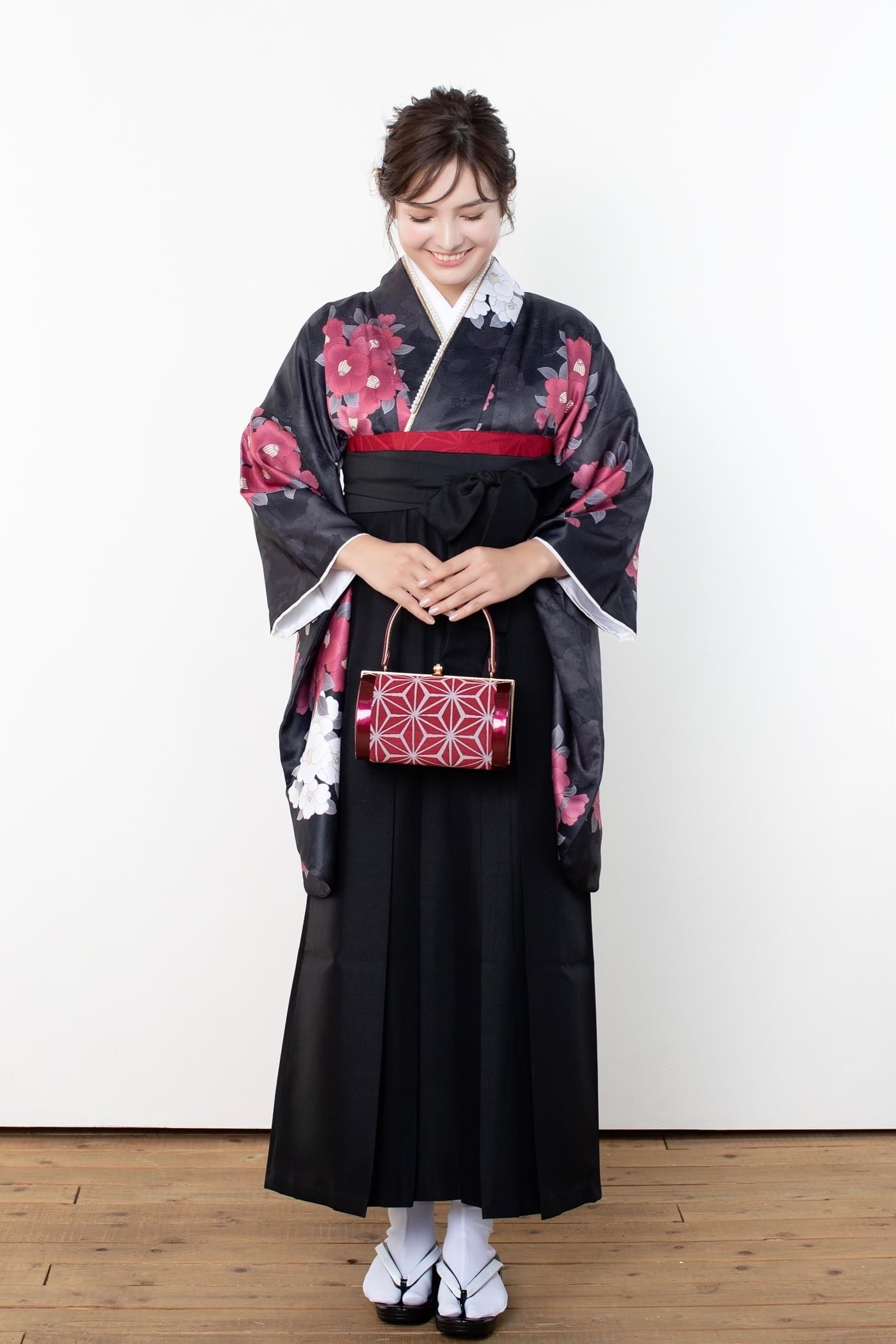卒業式 袴3点セット 袴 二尺袖着物 椿 黒 大学生 アイボリー 卒業式 袴3点セット 袴 二尺袖着物 椿 黒 大学生 アイボリー