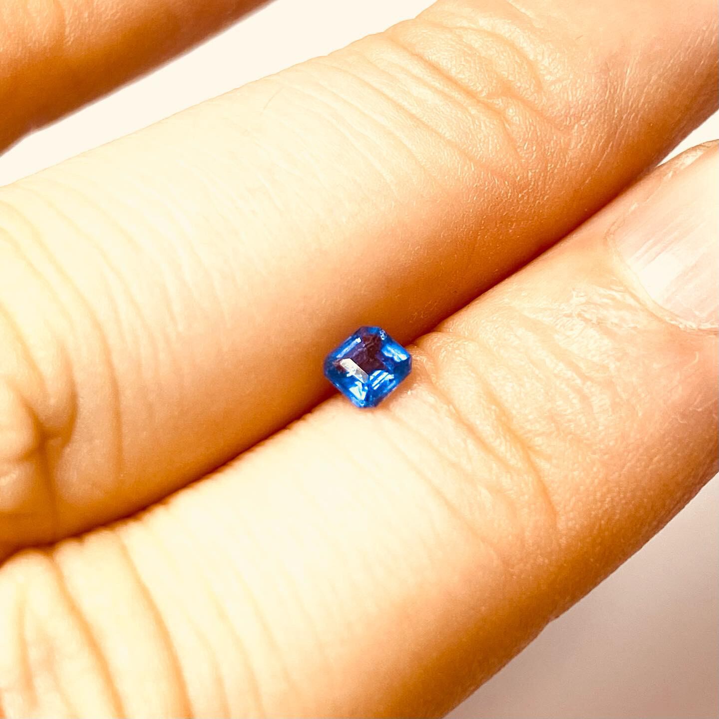 魔法の石ハックマナイト1