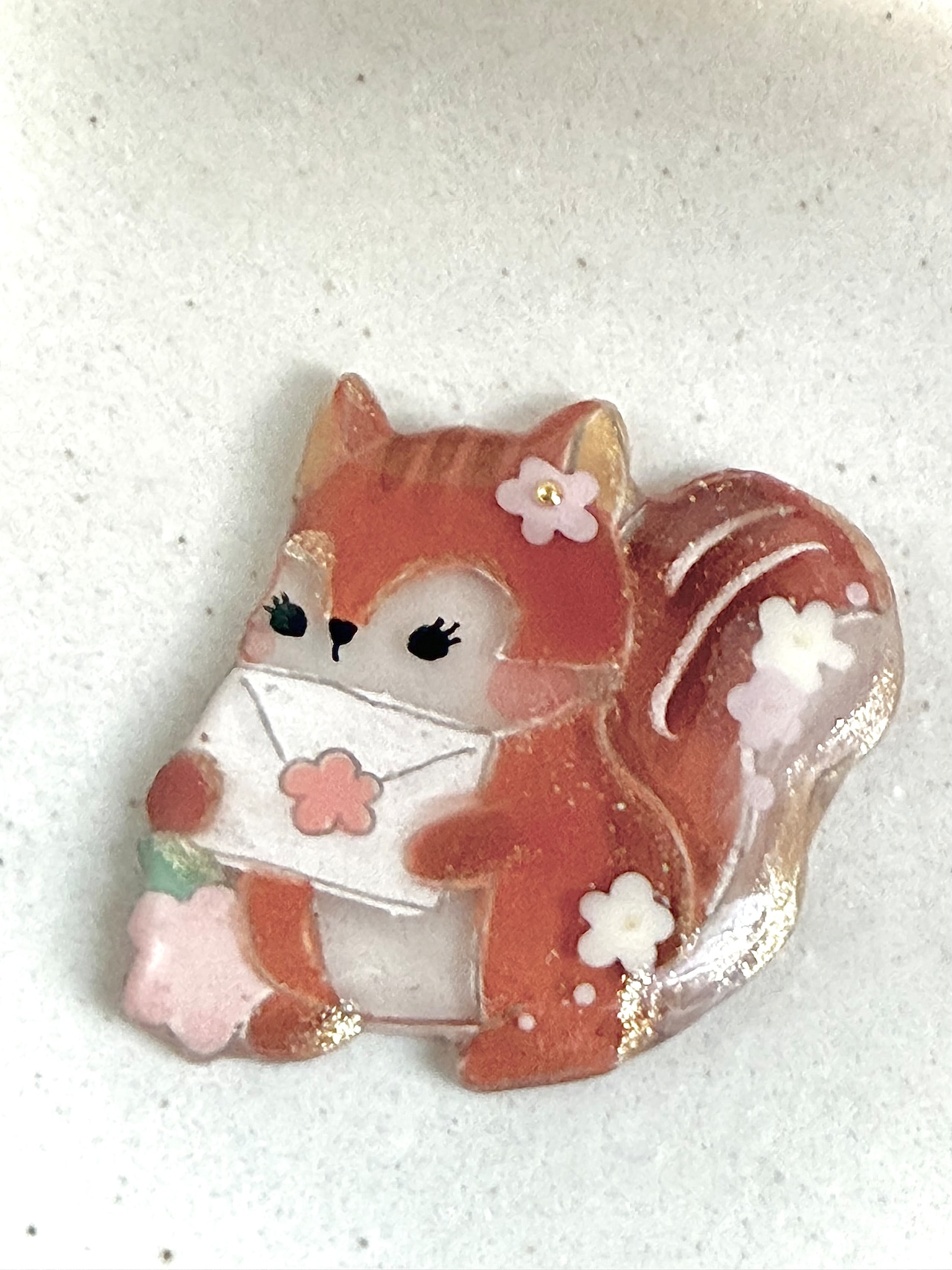ブローチ『さくらポストのリスさん』ストーリーカード付き