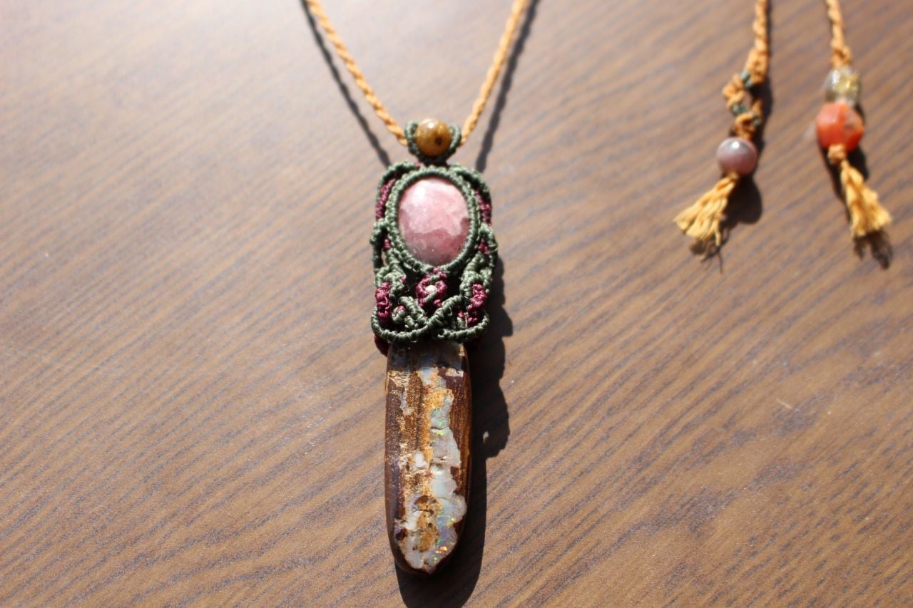 Boulder opal & Rhodochrosite micromacrame pendant