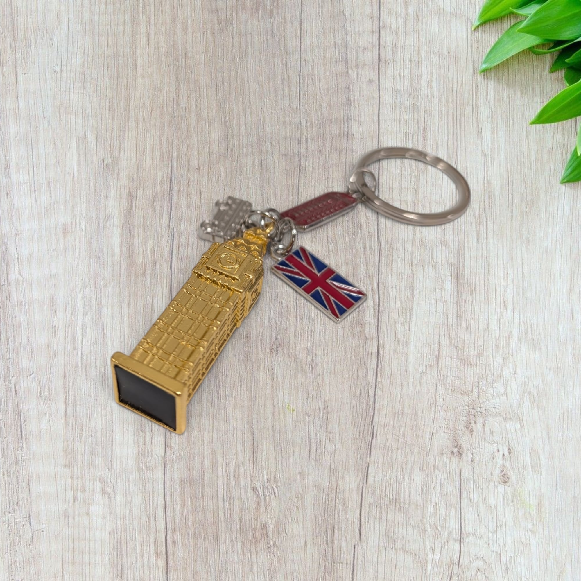 エリザベス様 リクエスト品 チャーム付きキーホルダー【エリザベスタワー】A&S Gift 90424 | 英国