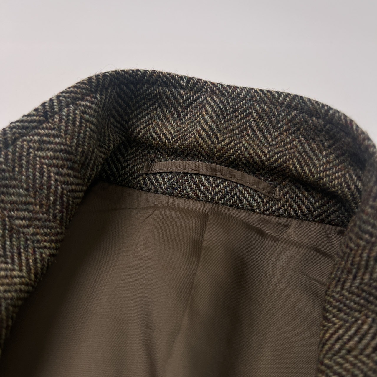 J.PRESS ジェイプレス ヘリンボーン くるみボタン 段返3B テーラードジャケット 96-82-180