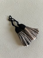 フランス 輸入デザインタッセル 5cm モノトーン カルトナージュ チャーム アクセサリーパーツ インテリアタッセル 撮影小物 インテリア小物