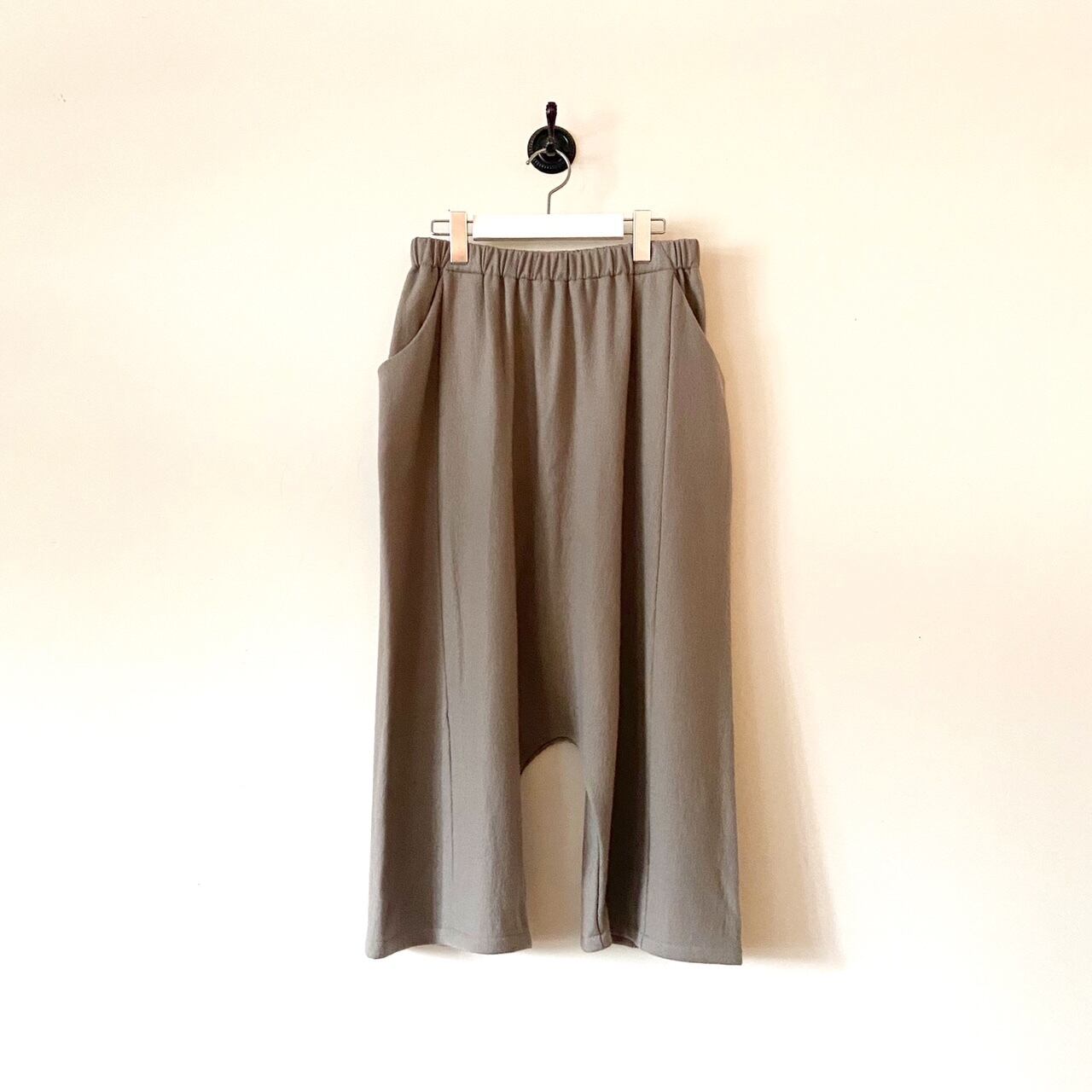 evam eva ウールサルエルパンツ　wool sarrouel pants