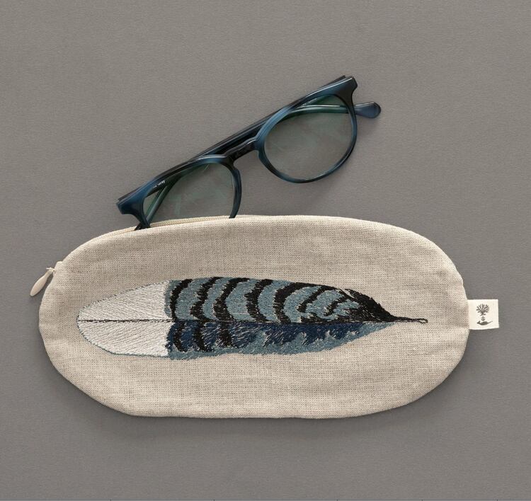 廃番] CORAL&TUSK [Blue Jay Feather Pouch] 羽根モチーフ刺繍 ポーチ 