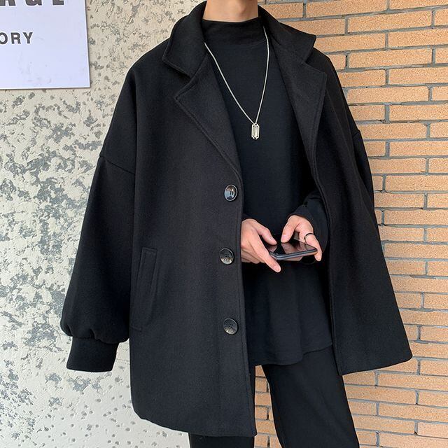 韓国　ウールショート丈コート