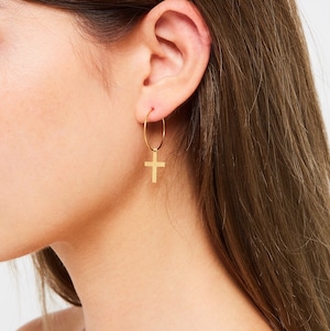 Cross hoop pierce