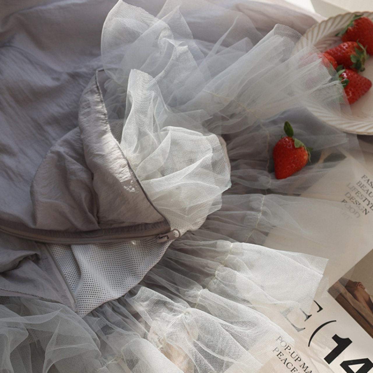 秋チュール裾フリルデザインジャケット