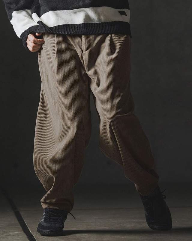 【GLIMCLAP】コーデュロイ バルーンワイドパンツ　(19-005-gla-cf)