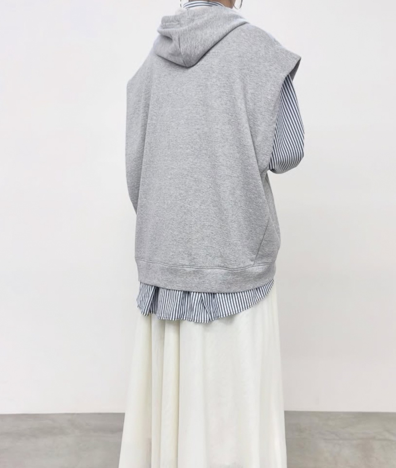 NUS ワンポイントフーディベスト 610-35010