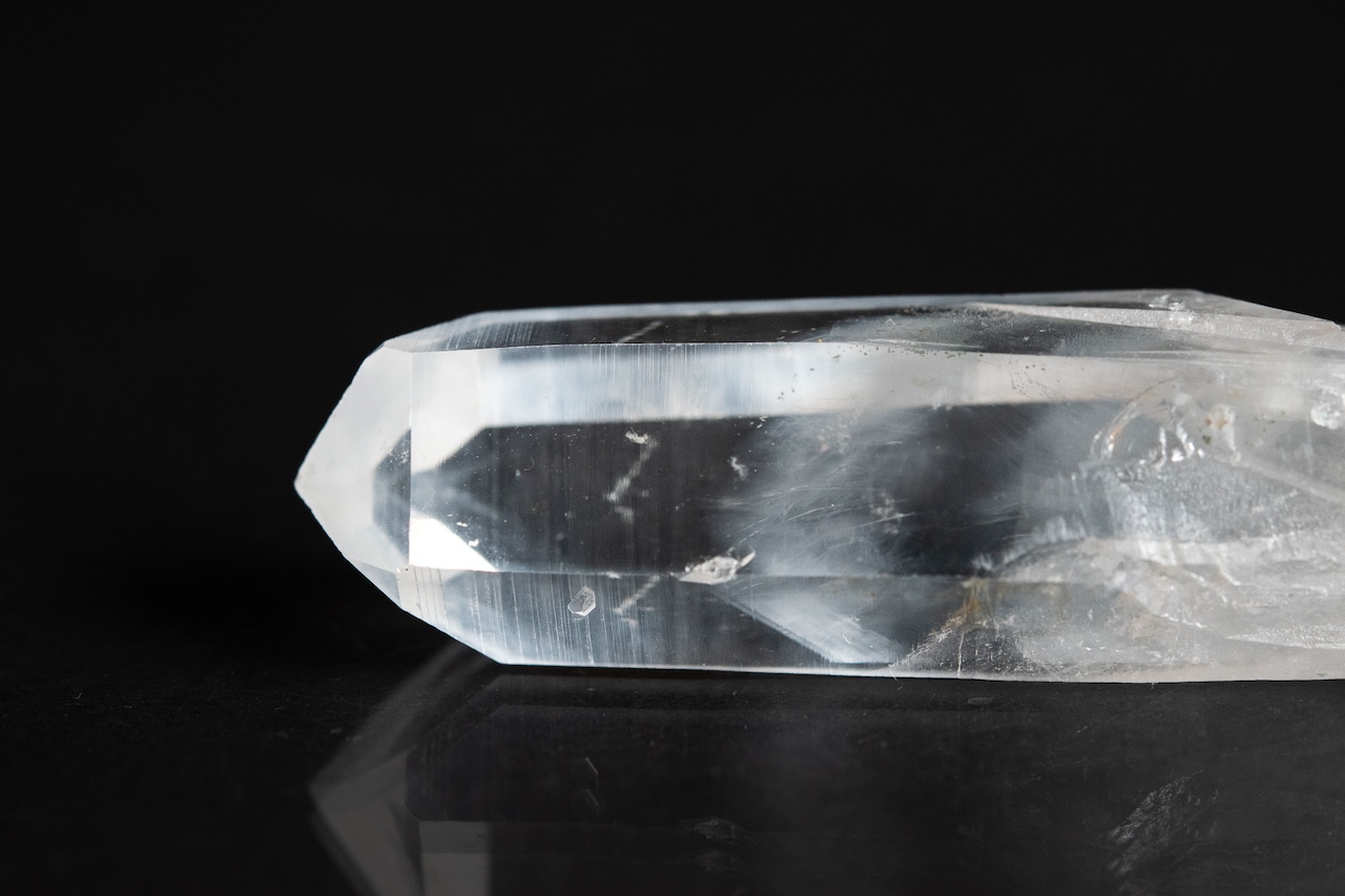 〈困難を経験にする〉コロンビア産 ホワイトファントムクオーツ