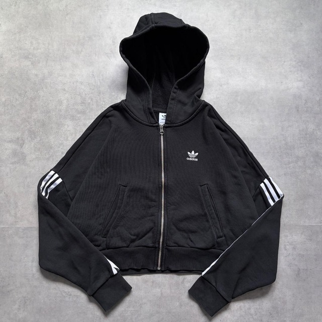 adidas アディダス ジップパーカー 古着 短丈 刺繍 XS 黒 19587