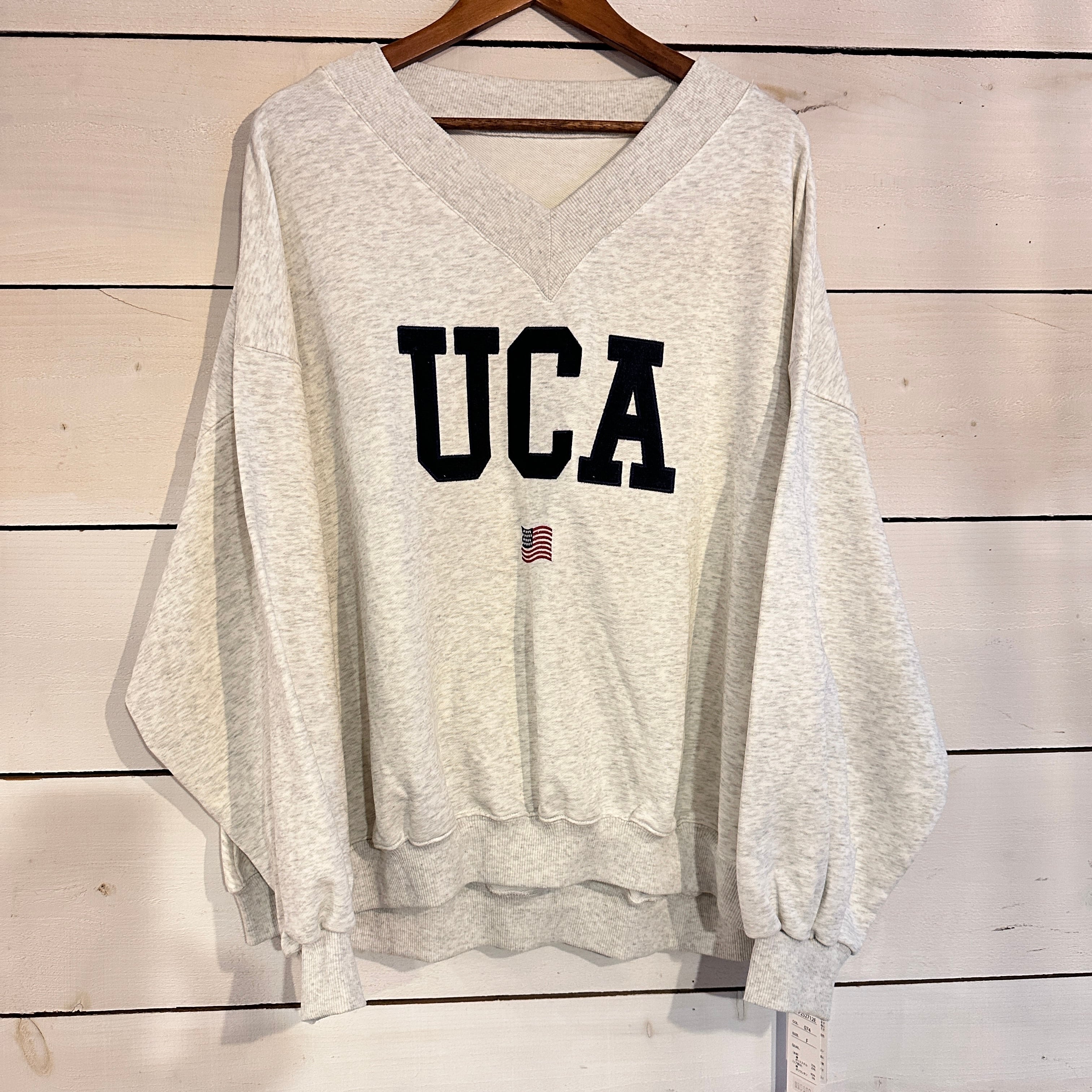 『People's』2712 裏毛サガラ刺繍UCA　Vネックプルオーバー　フリーサイズ　