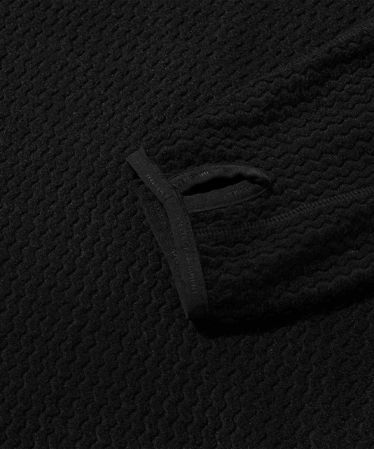 CALORA FLEECE HOODED PULLOVER_BLACK