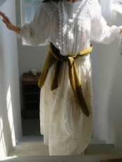Fleurette Embroidery Lace Puff Sleeve Blouse F0840