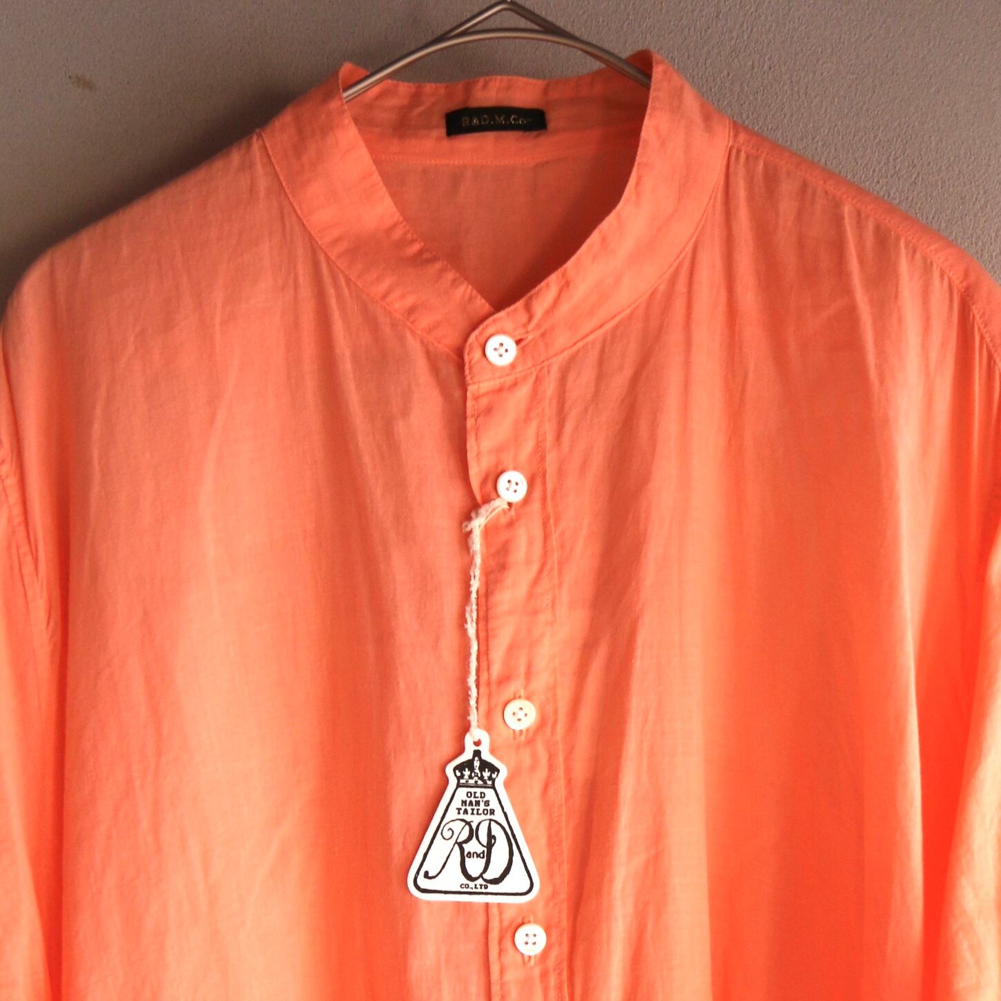 R&D.M.Co-/OLDMAN'S TAILOR カディコットンstand collar drape shirt