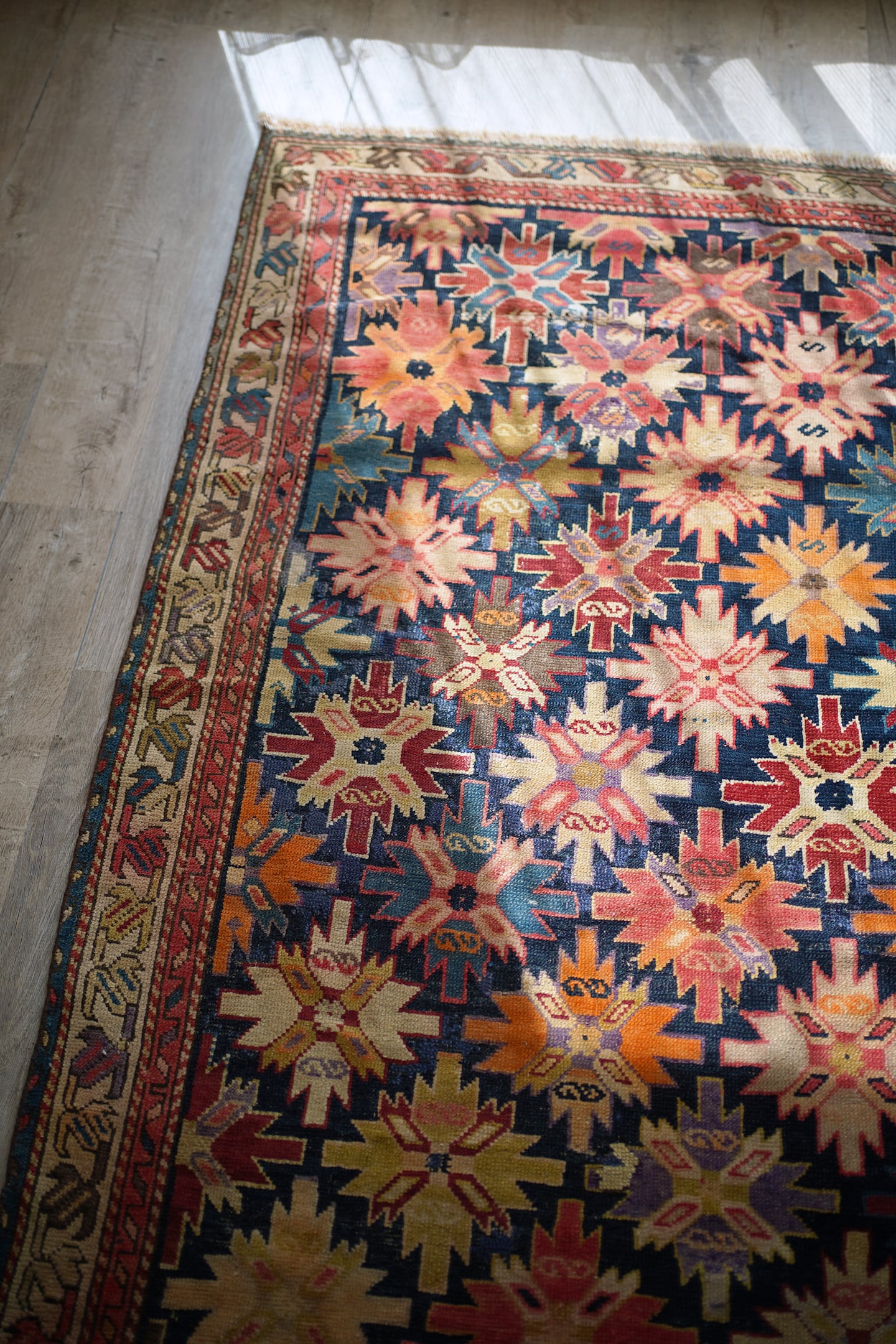 207】Semi Antique Caucasian Kuba Rug 1940's | ヴィンテージラグ専門