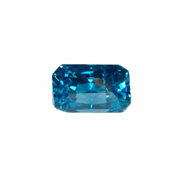 大粒7.60ct ブルージルコン No.3017 レアルース 天然石 青 エメラルドカット S＋~S vivi's crystal
