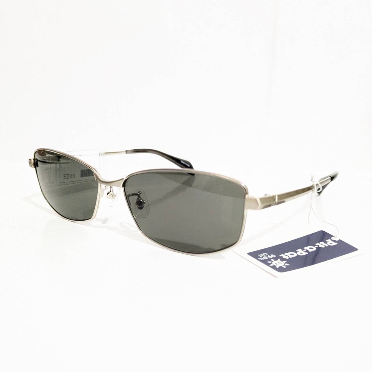 【Pit-a-Pat】スクエアメタルフレーム サングラス シルバー