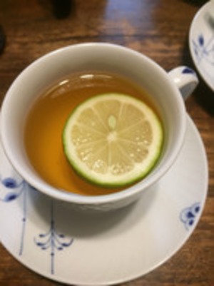 【送料込み】超完熟レモン　　 2kg（約12個〜）