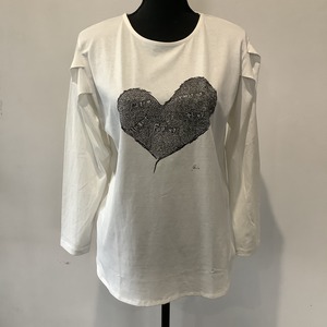 Emotion Heart( 感情ある心 ) 袖タックロングTシャツ オフホワイト