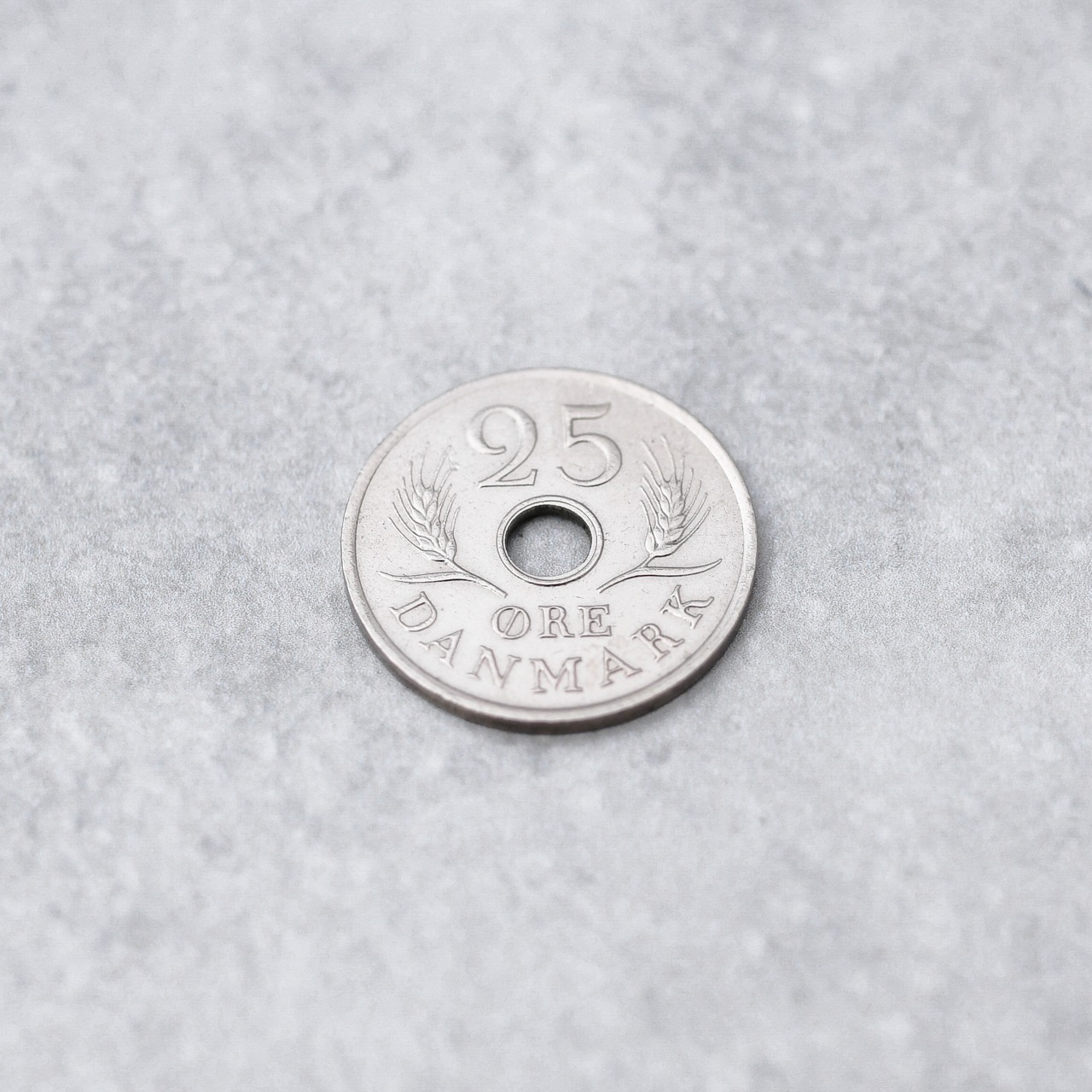 デンマーク 25オーレ (1966-1972) コインリング｜DENMARK 25ØRE COINRING