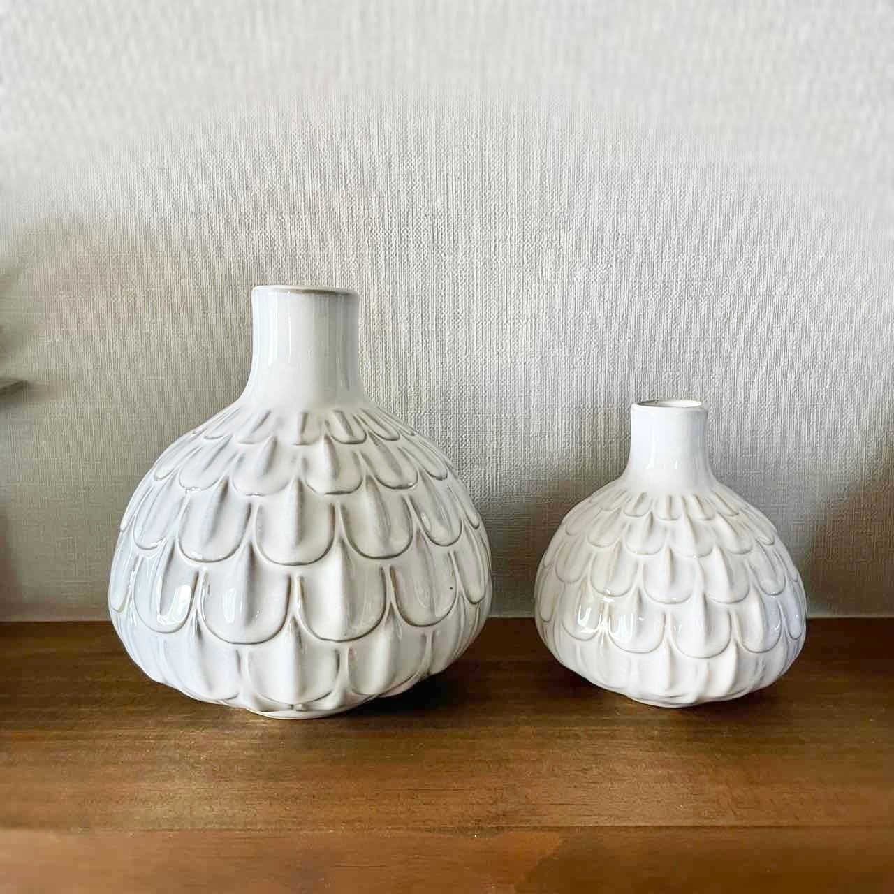 【 再入荷 】Osvaldo Second フラワーベース L|レトロ 花瓶 丸型 鳥の羽 ホワイト アンティーク調