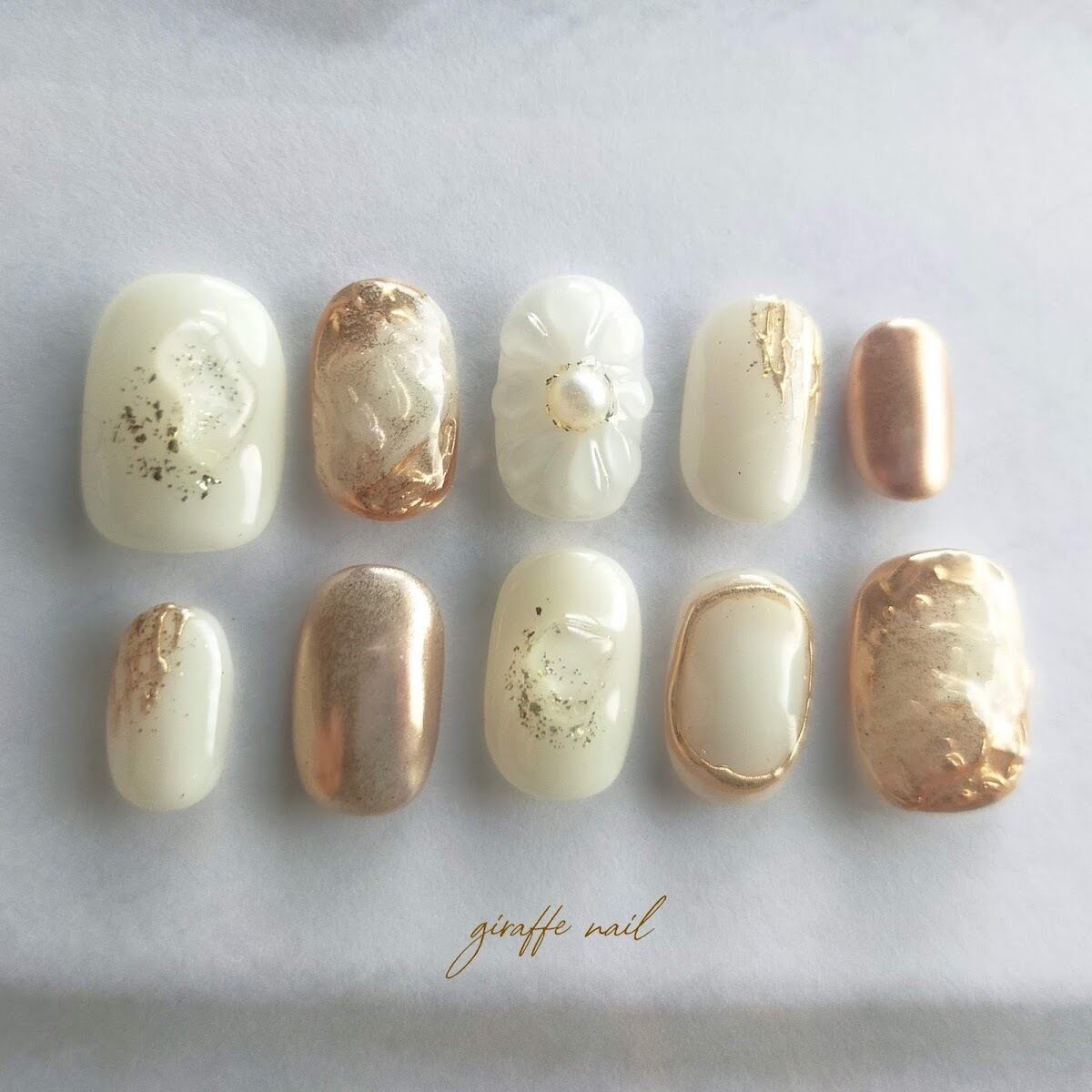 56 ネイルチップ ホワイトネイル ゴールドネイル ニュアンスネイル