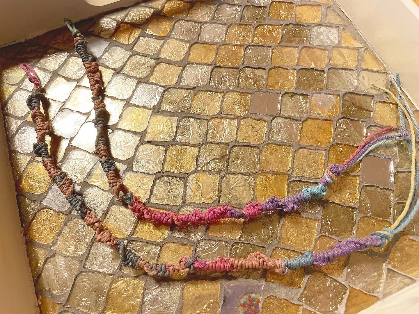 Henp・ミサンガ ( ナチュラル×ブラウン×ターコイズ)足首用