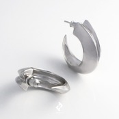 +colmillo・イヤリング (silver)