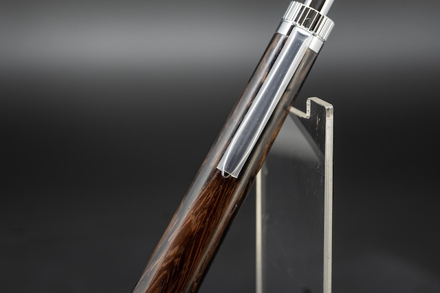 【熱帯の黒き宝】 ラオスブラック silver MP