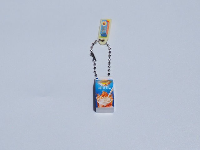 LiptonTea miniature charm3 new line up ver①MILK TEA 450ml