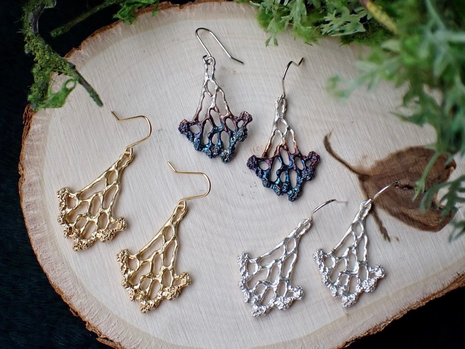 transformピアス