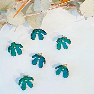 【アウトレット】３Dレザーフラワー スターフラワー (ピン付タイプ)6個入(ブルー)