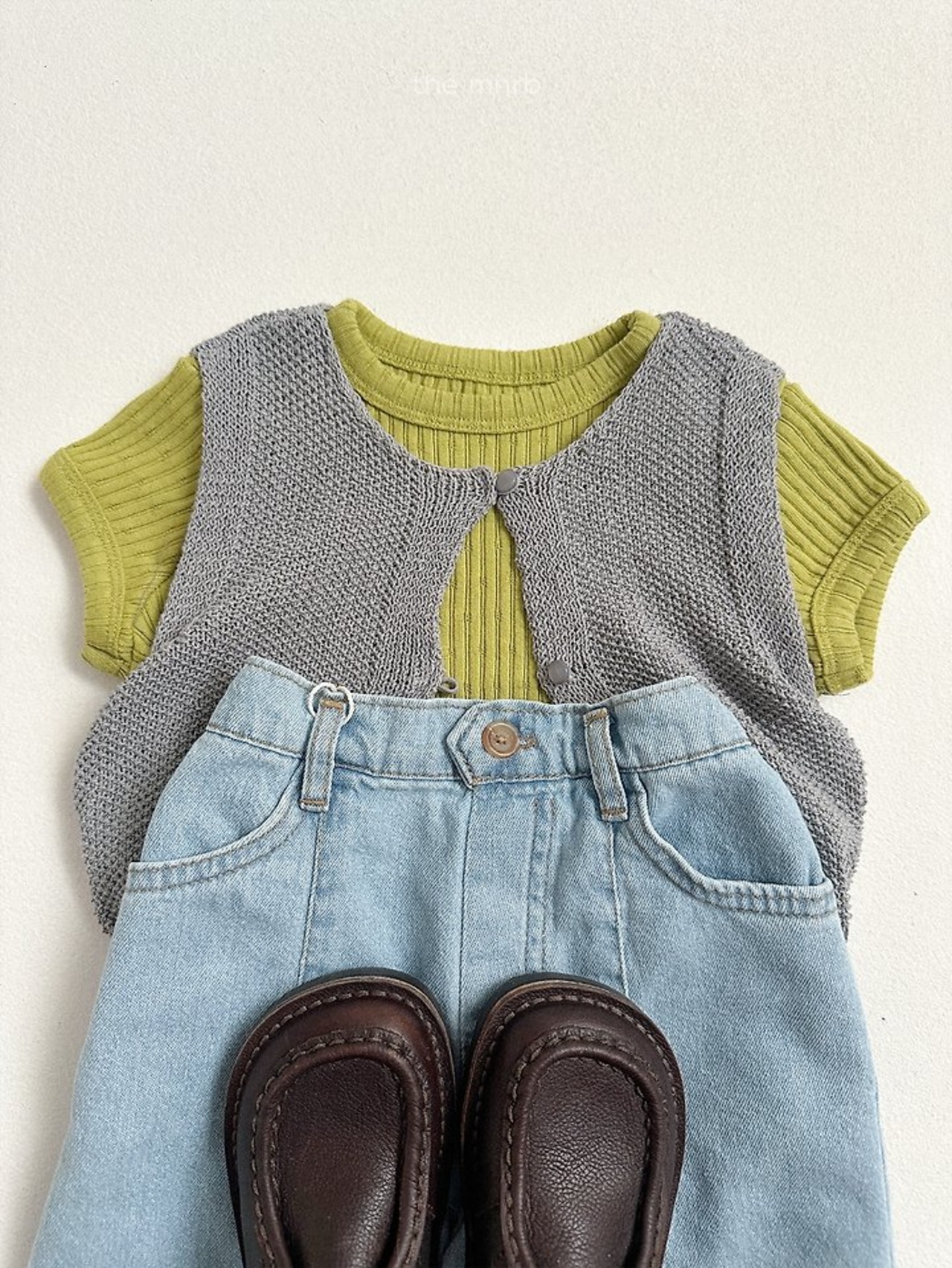 [the mnrb] Button Vest / [미니로브] 버튼니트베스트