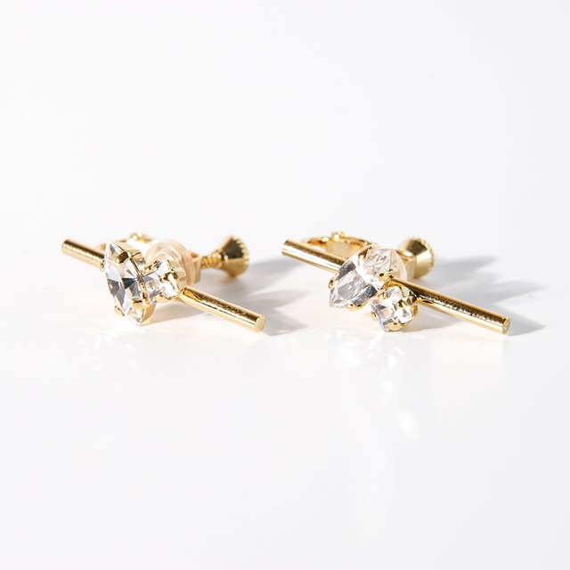 【ライト 02】ピアス・イヤリング