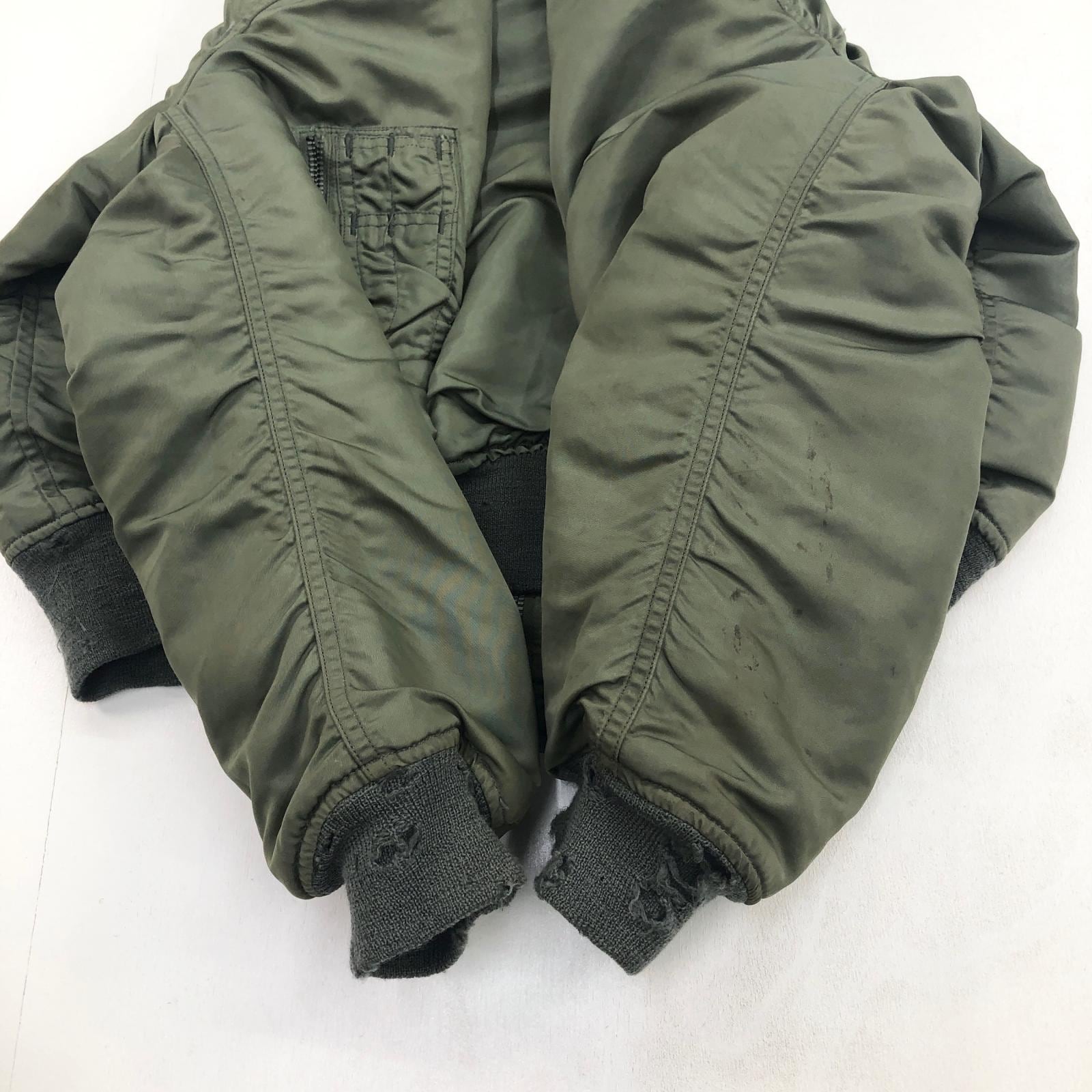 USAF 60's ALPHA L-2B フライトジャケット LARGE 60's U.S.AIR FORCE ALPHA L-2B フライトジャケット セージグリーン