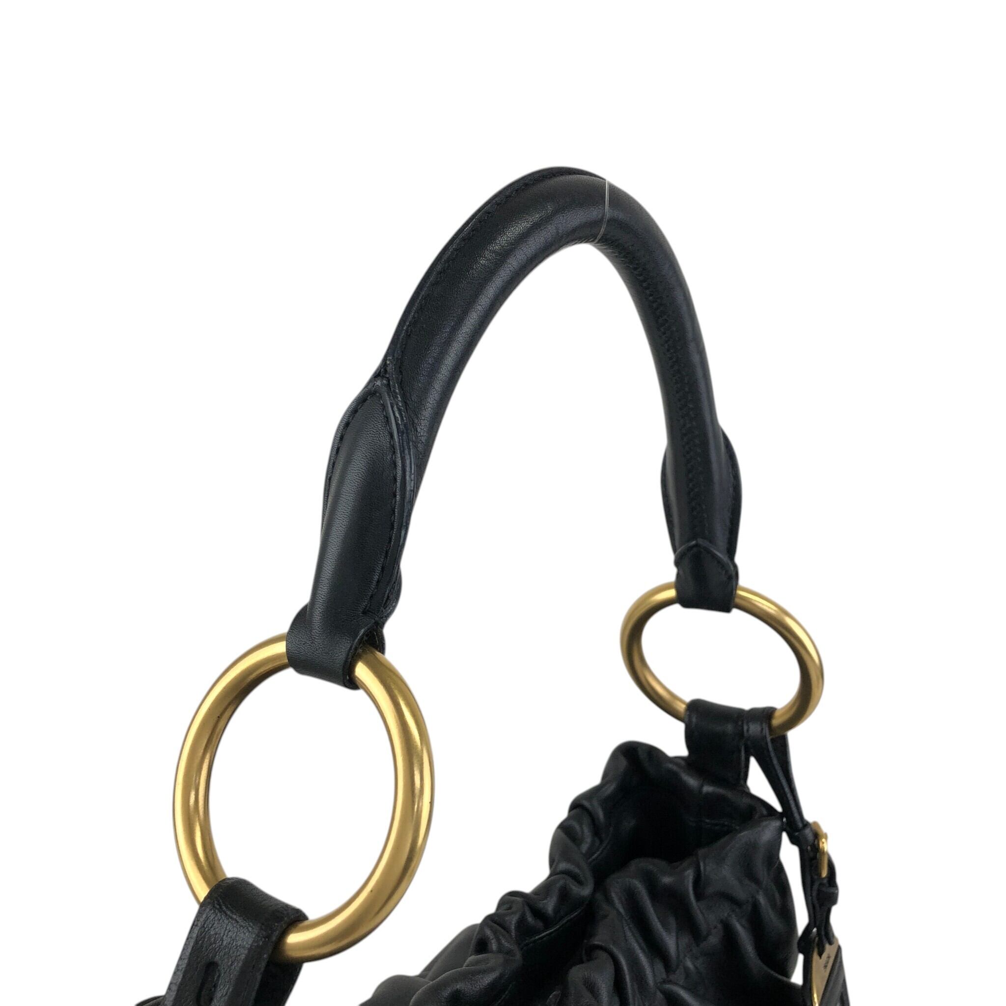 PRADA プラダ ヴィンテージ ロゴレザーチェーンワンショルダーバッグ 