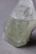 グリーンアポフィライト 「川のせせらぎ」Green Apophyllite ◇ 天然石・鉱物・パワーストーン・原石 | st00380