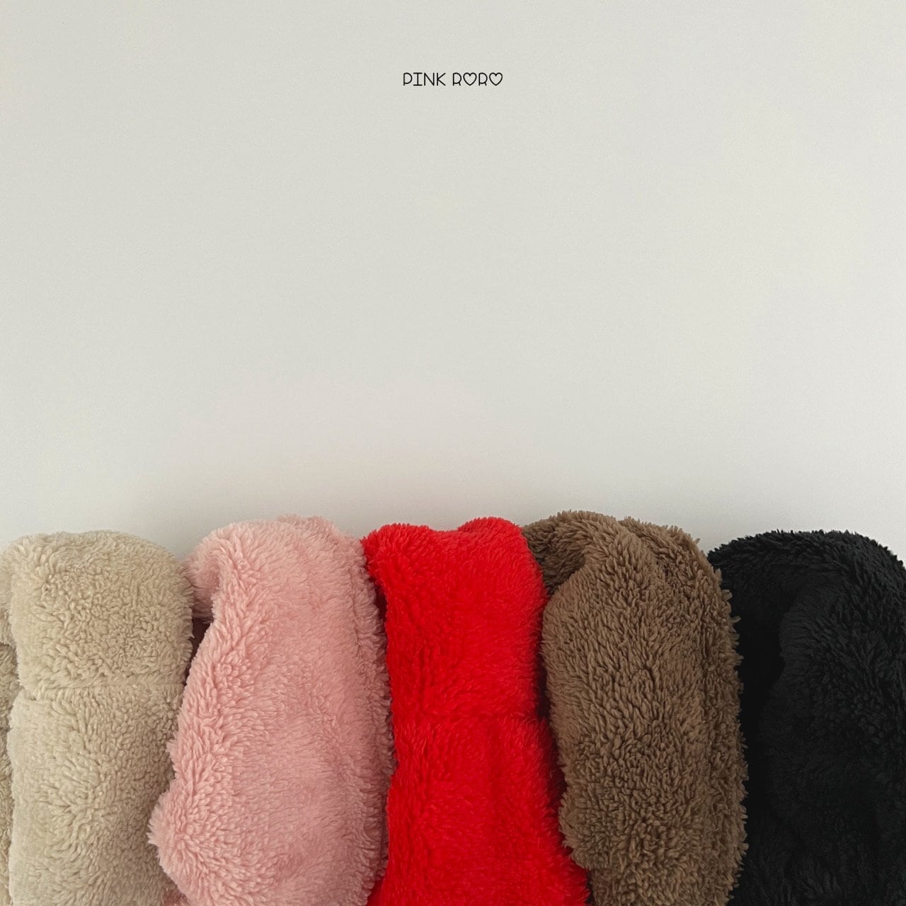 【即納】soft neck warmer // pinkroro