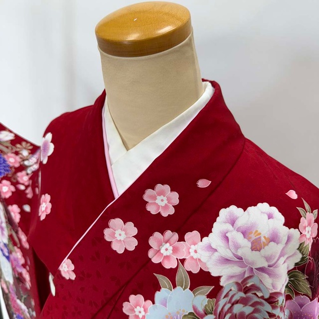 二尺袖 単品 卒業式着物 赤 裄68.5cm Lサイズ  袴用着物 化繊 中古 4533