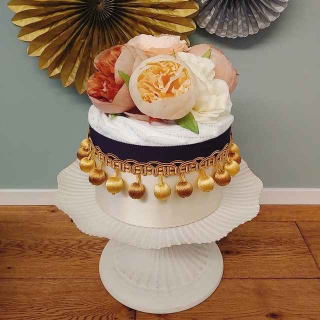 オムツケーキ Amir-アミール- ボンボン ブーケ付き 1段