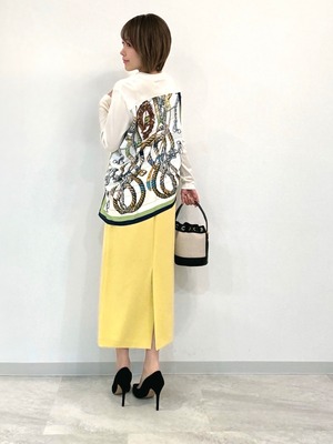 バックスカーフリブニットソー