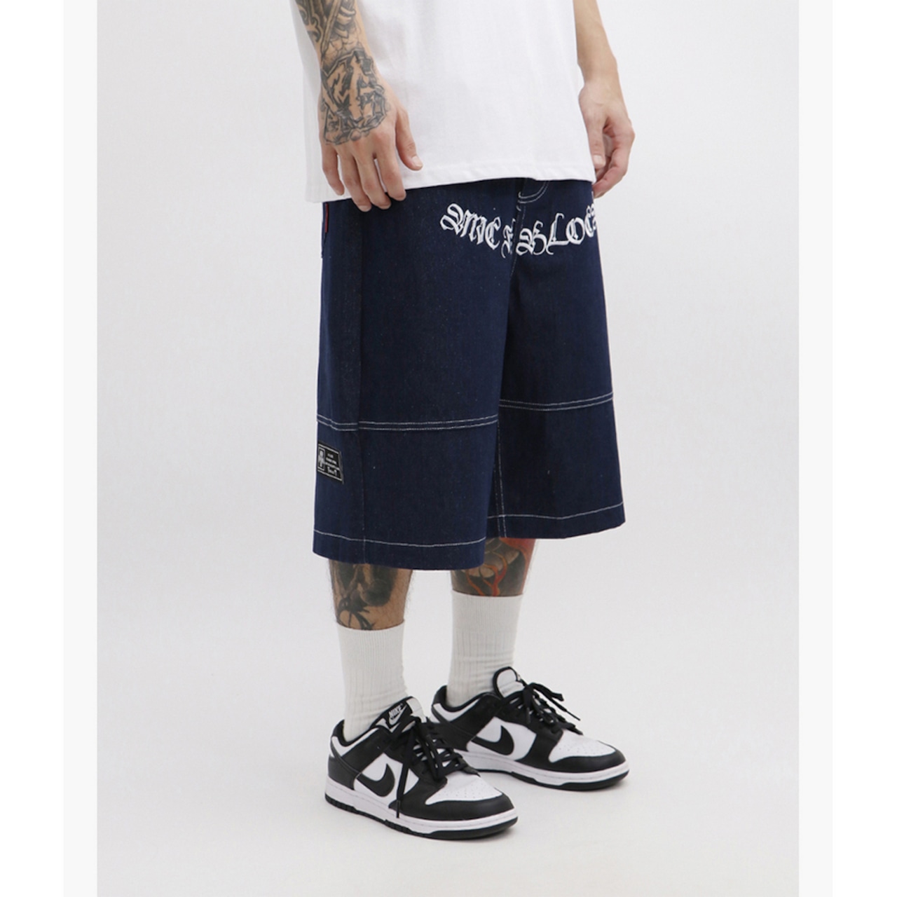 ストリート Chicano 刺繍レタリング ショーツ P210